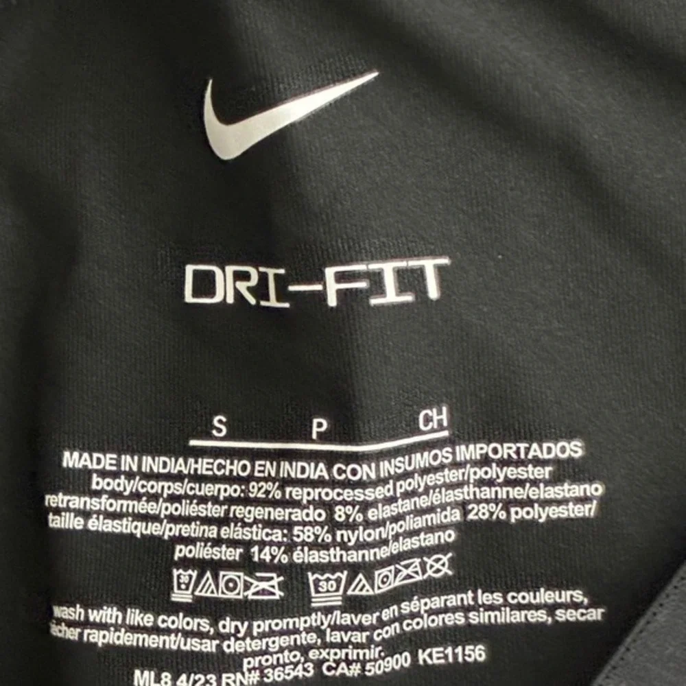 Nike Dri-FIT Performance Solid Boxer Briefs Black Athletic Logo Waistband Size S